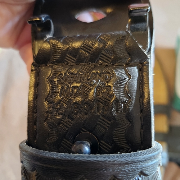 Cop belt - Picture 6 of 6